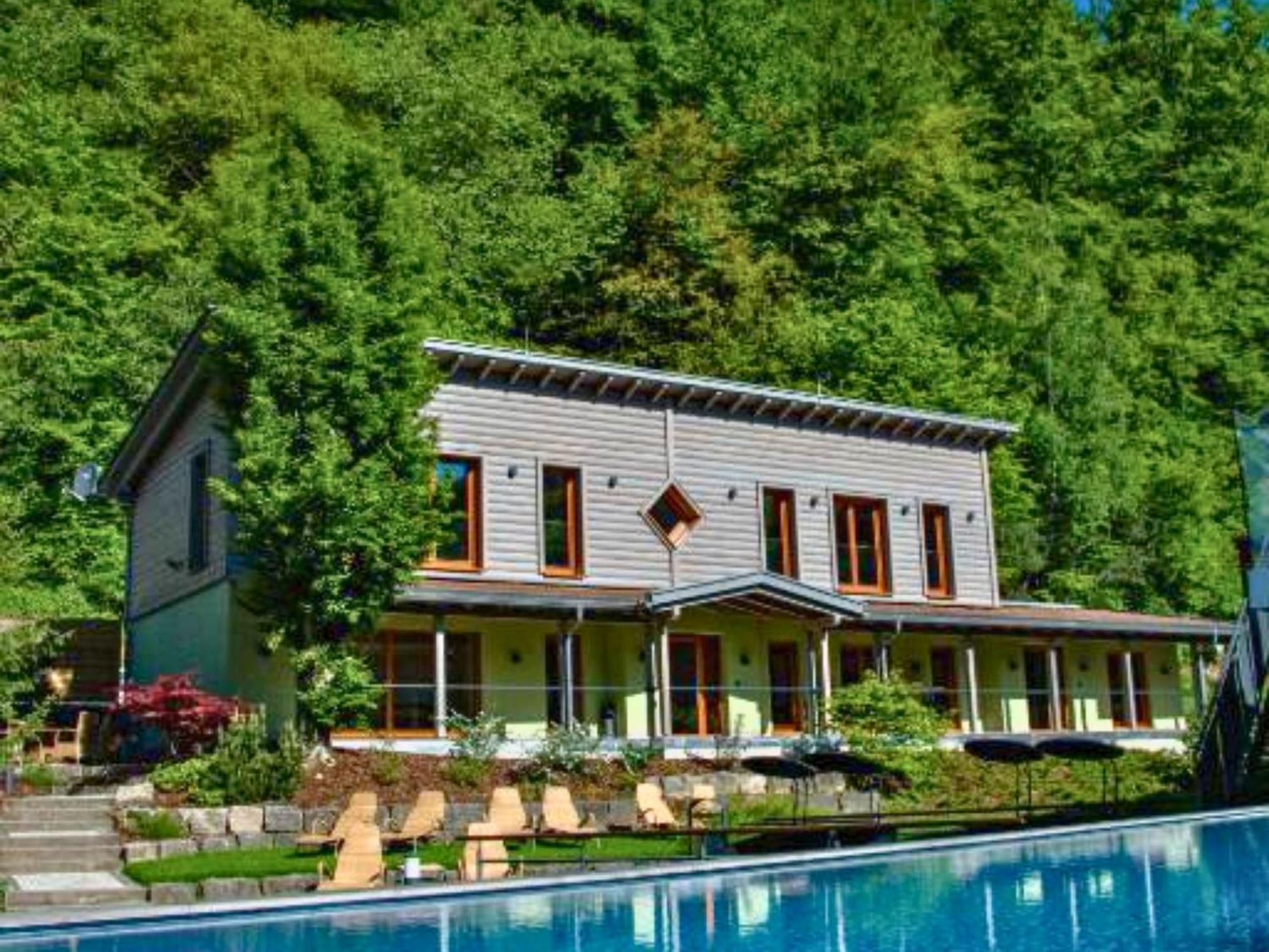 Hotel Lamm Heimbuchenthal Exterior photo